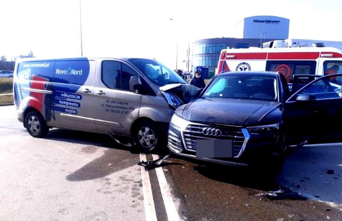 PILNE: Ranna osoba w wypadku w Tczewie. Trwa akcja ratunkowa...