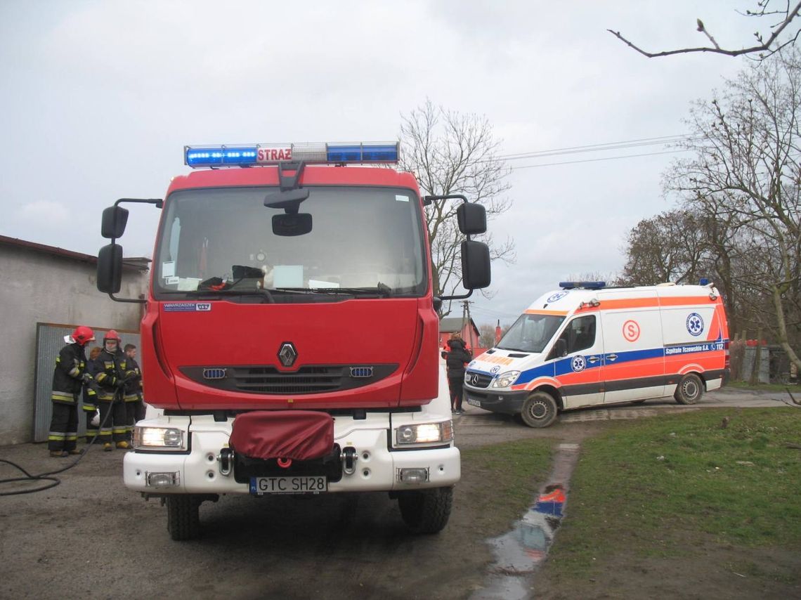 PILNE. Tragedia w Maleninie. W pożarze domu zginęły dwie osoby!