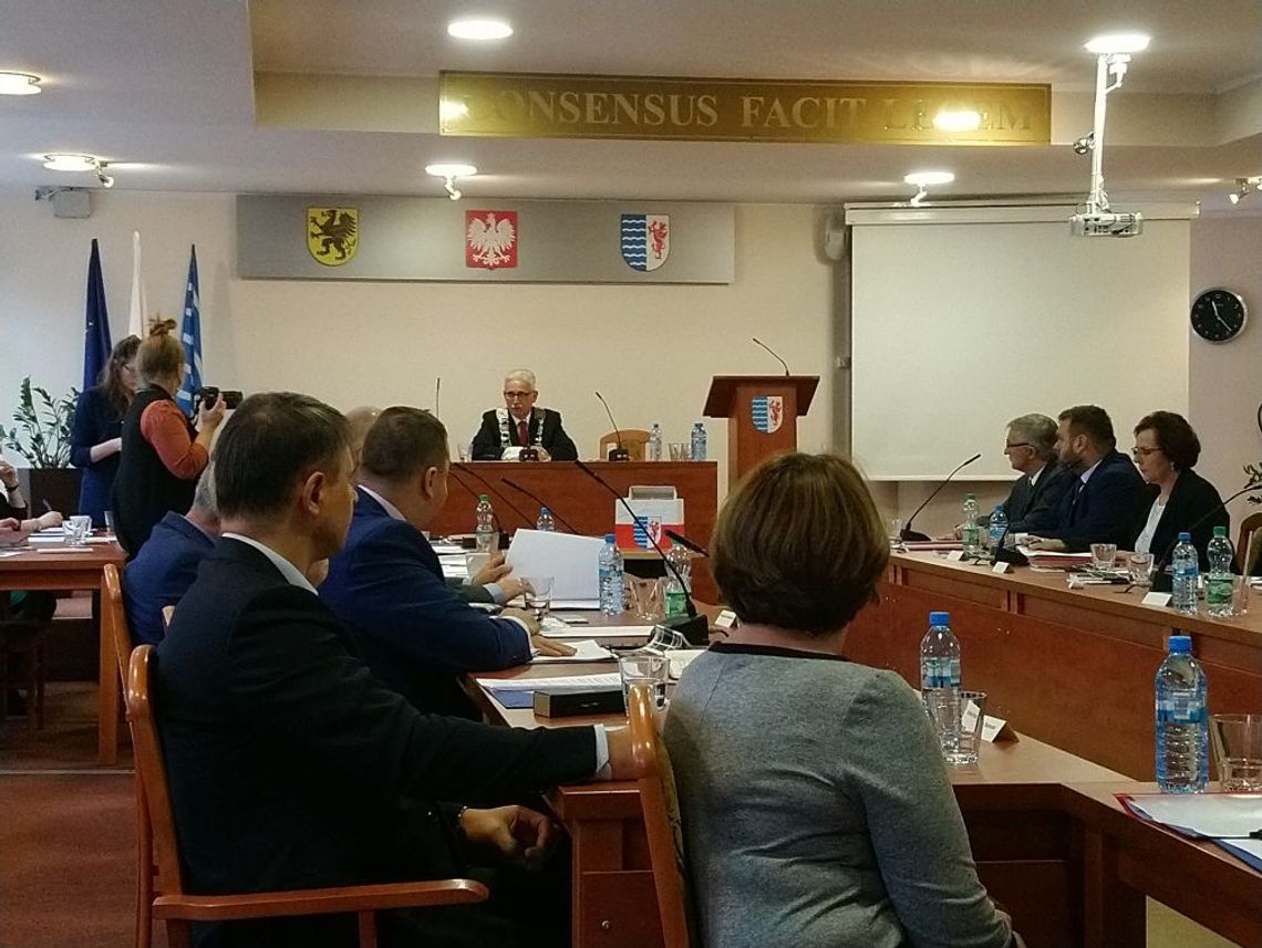 PILNE. Znane nazwisko przewodniczącego Rady Powiatu. Jest nowa koalicja PILNE. Znane nazwisko przewodniczącego Rady Powiatu. Jest nowa koalicja