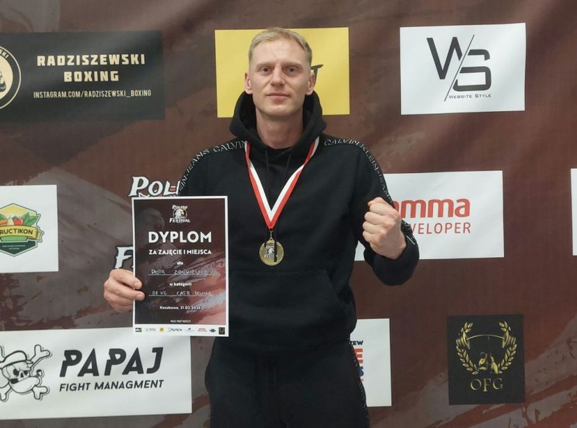 Piotr wywalczył złoto w KLATCE ! Piotr wywalczył złoto w KLATCE !