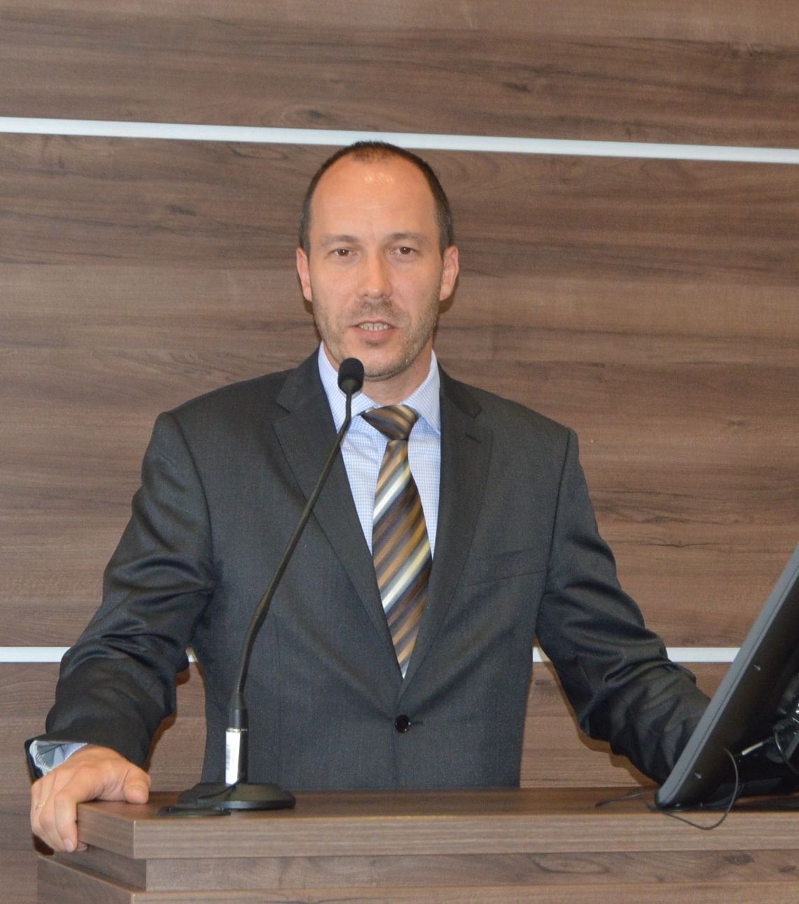 Po co prezesowi służbowe auto? Jest odpowiedź prezydenta Po co prezesowi służbowe auto? Jest odpowiedź prezydenta