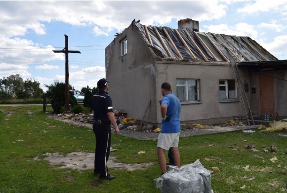 Po nawałnicach. Marszałek województwa pomorskiego apeluje do przedsiębiorców Po nawałnicach. Marszałek województwa pomorskiego apeluje do przedsiębiorców