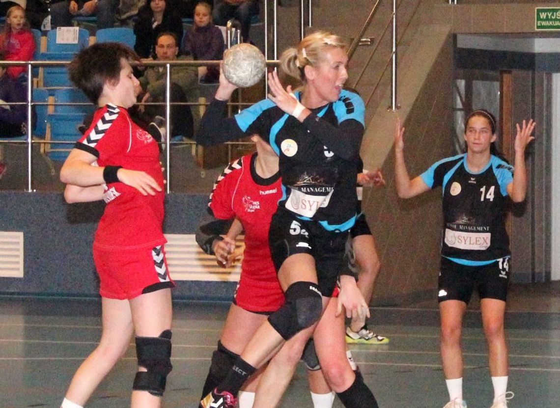 Pokaz siły, ale tylko momentami - samborzanki wygrały ze Słupią