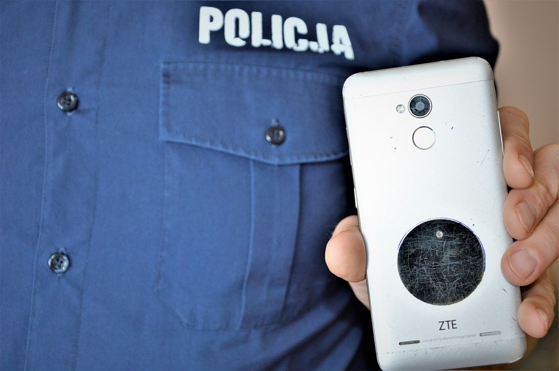 Policja: znaleziony telefon czeka na właściciela u dzielnicowego