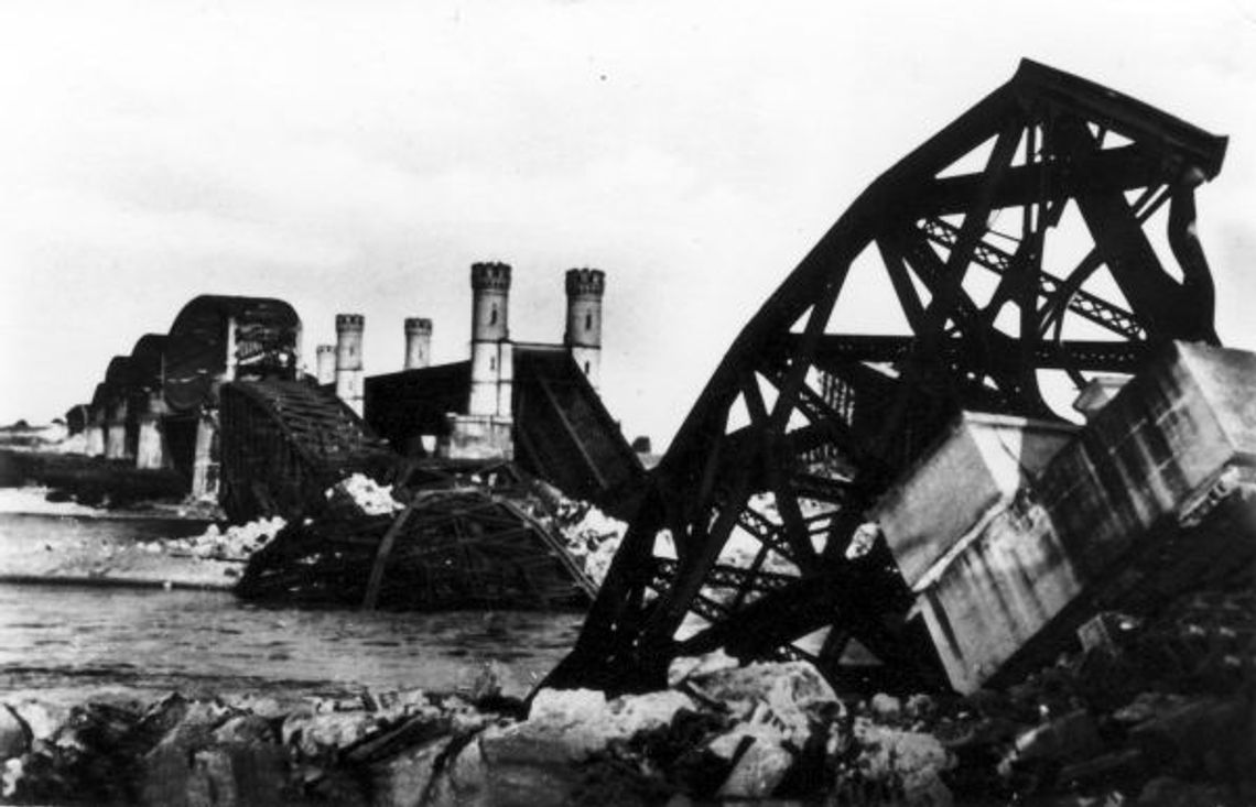 Ponownie będą bronić mostu Ponownie będą bronić mostu