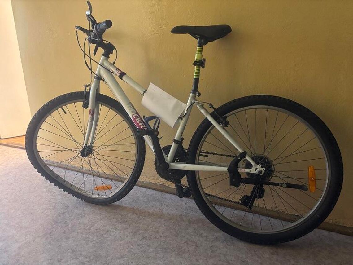 Poszukiwania właściciela porzuconego roweru