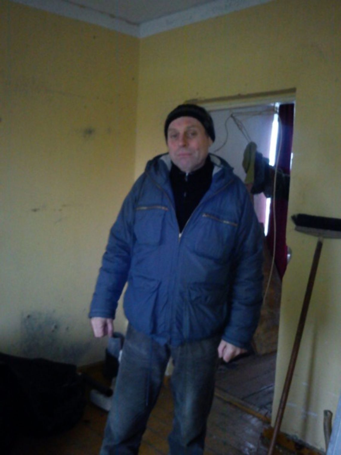 Potraktowany inaczej niż inni. Dramat pogorzelca z Zajączkowa, któremu zalano mieszkanie Potraktowany inaczej niż inni. Dramat pogorzelca z Zajączkowa, któremu zalano mieszkanie