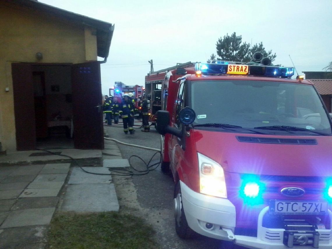 Pożar w Piasecznie! Mieszkańcy uciekli przed ogniem Pożar w Piasecznie! Mieszkańcy uciekli przed ogniem