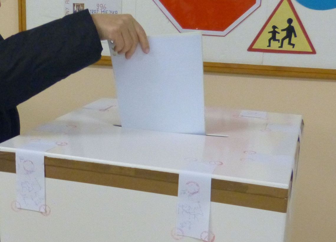 Poznaj nowych radnych powiatowych! Są niespodzianki