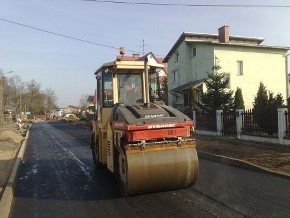 Propagandowa &amp;quot;schetynówka&amp;quot; za pieniądze gminne