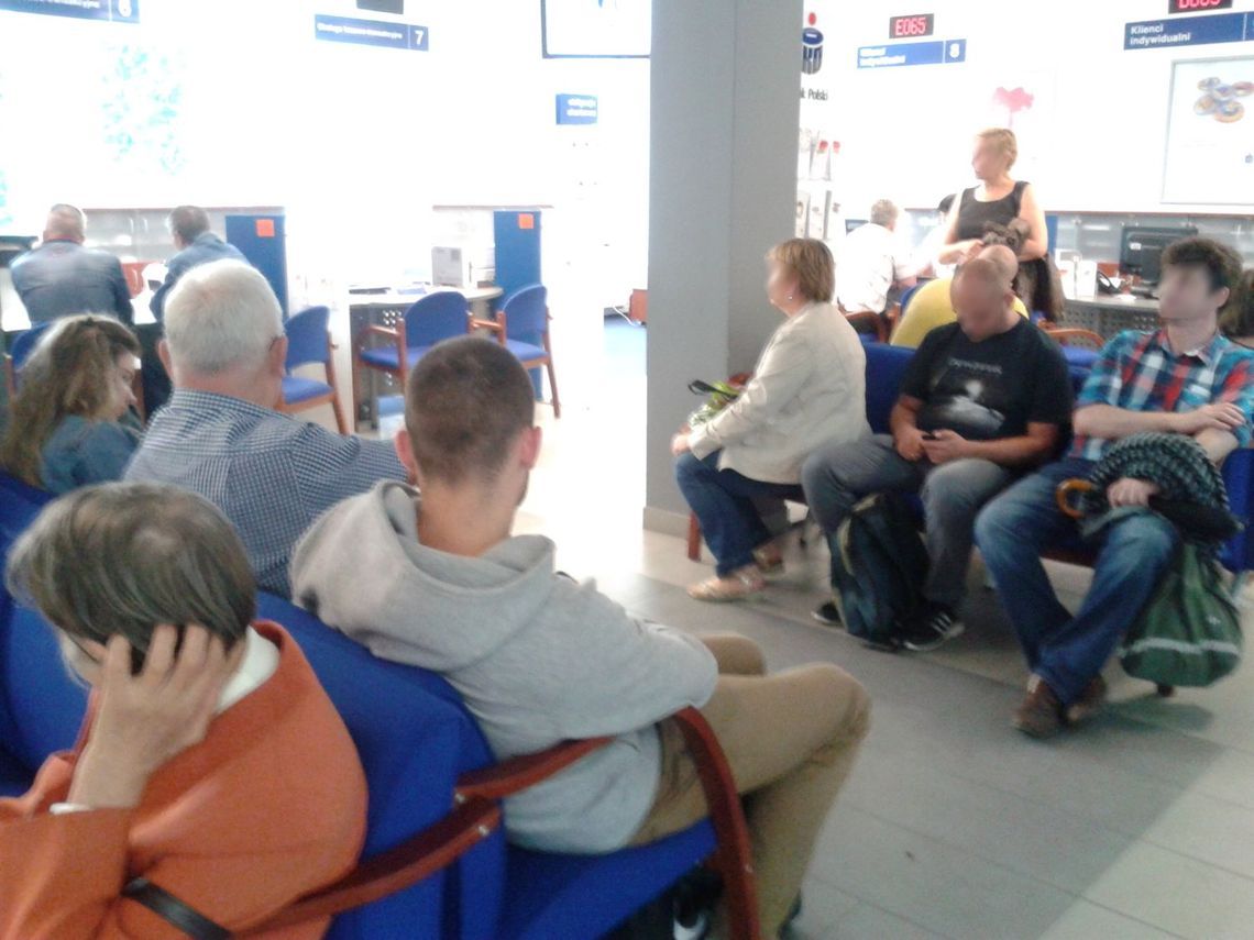 „Przez kolejki w naszym banku nie sprzedałem mieszkania!”
