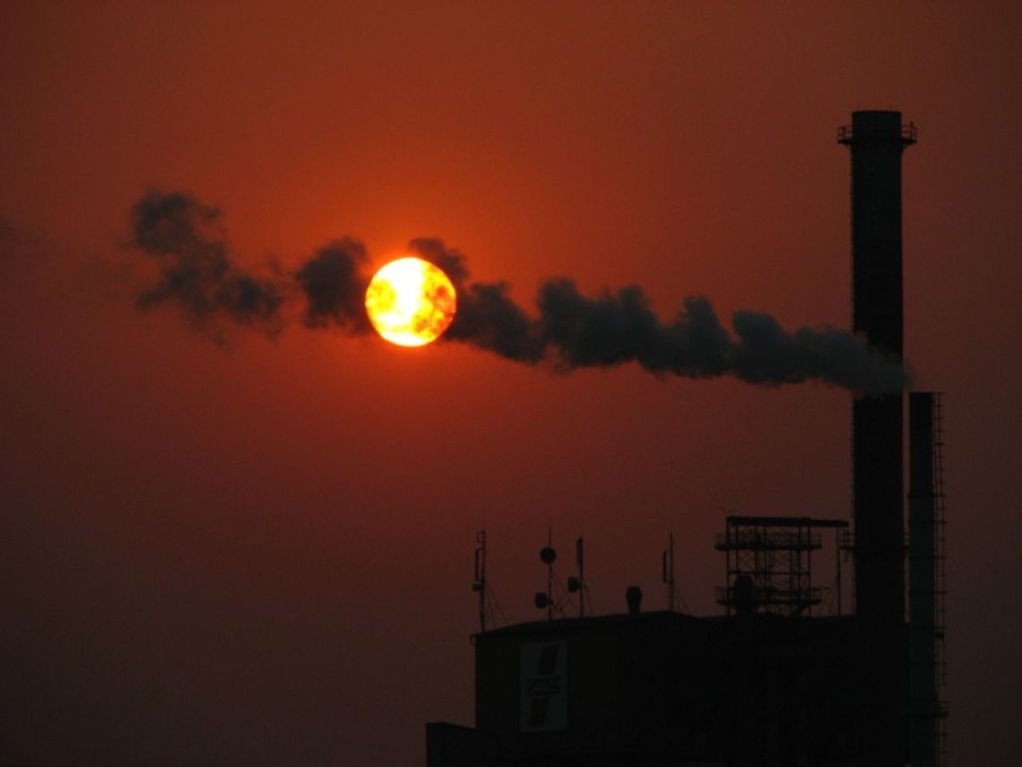 Przykre zapaszki - emisja zanieczyszczeń. Powstała inicjatywa obywatelska - pod wiatr