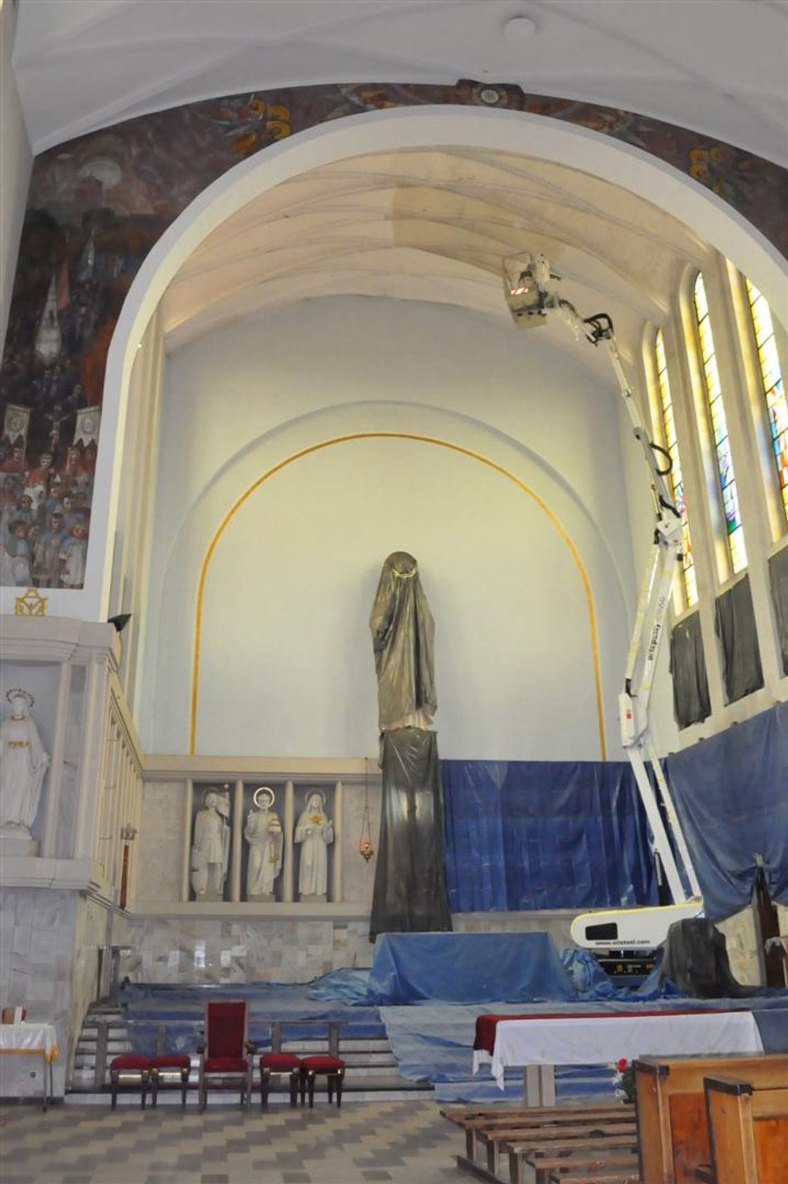 Przywrócić kolory kościołowi