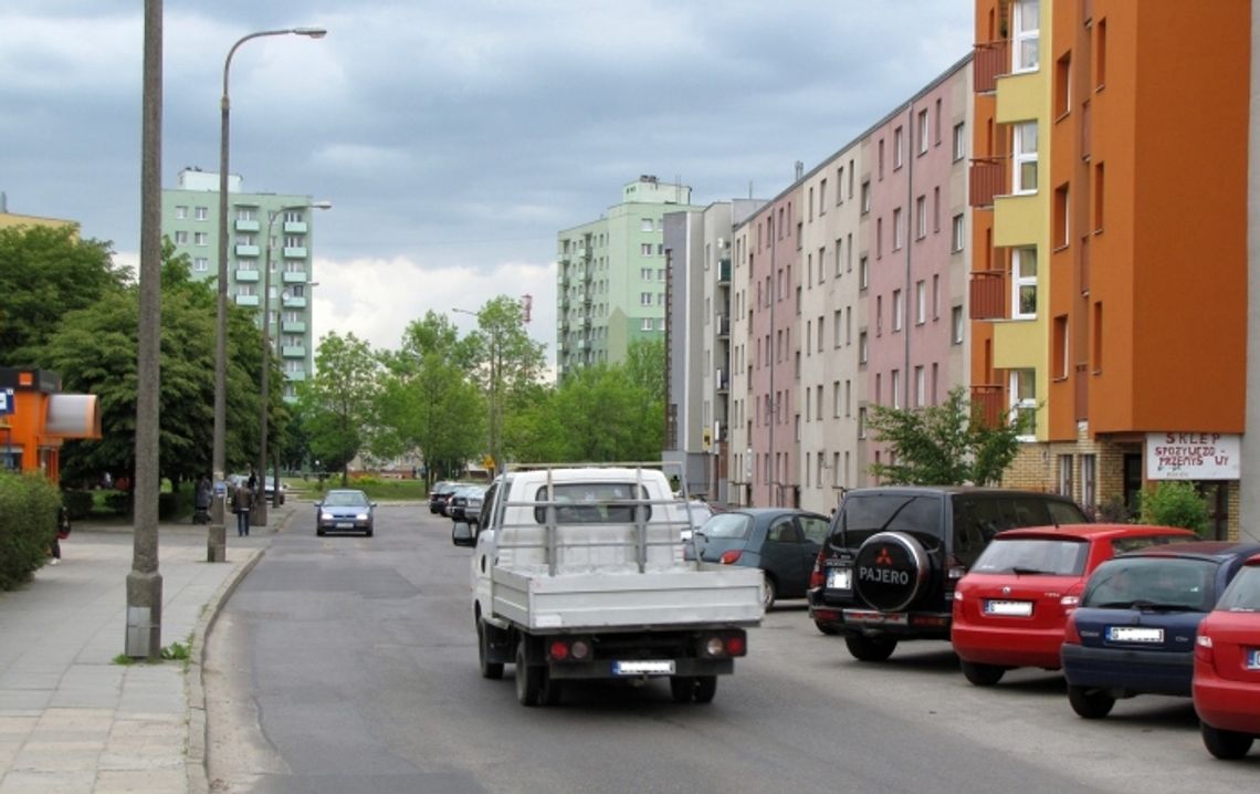 Radni „poszerzyli” ulicę. Remont ul. Jedności Narodu prawdopodobnie w 2014 r.