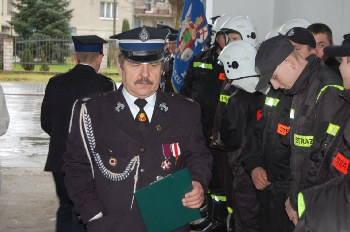 Radość strażaków: Dałeś nam Panie tak piękny wóz Radość strażaków: Dałeś nam Panie tak piękny wóz