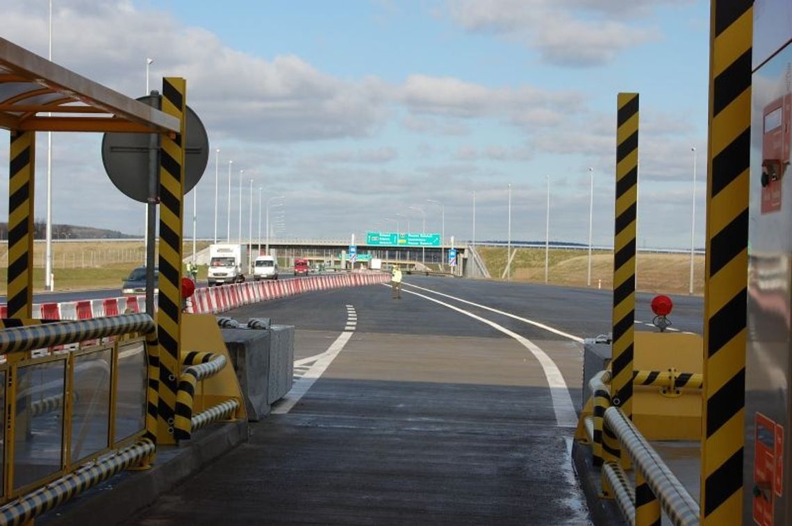 Remont „jedynki” trwa, ale kierowcy... płacą 27 gr za kilometr! Remont „jedynki” trwa, ale kierowcy... płacą 27 gr za kilometr!