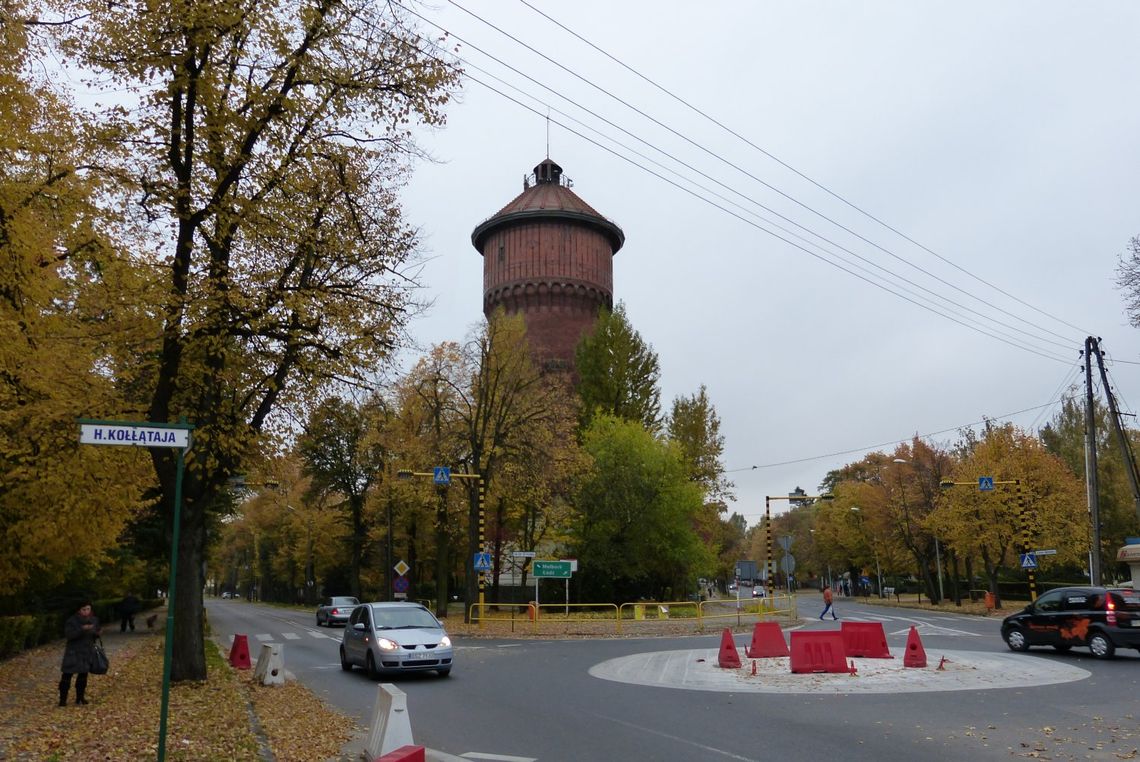 Rondo zagrozi wieży ciśnień?