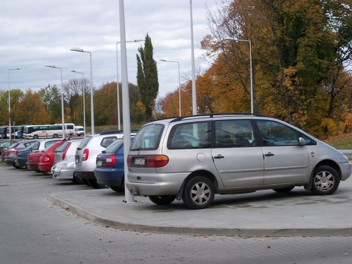 Rozwiązaniem wielopoziomowy „garaż” Rozwiązaniem wielopoziomowy „garaż”