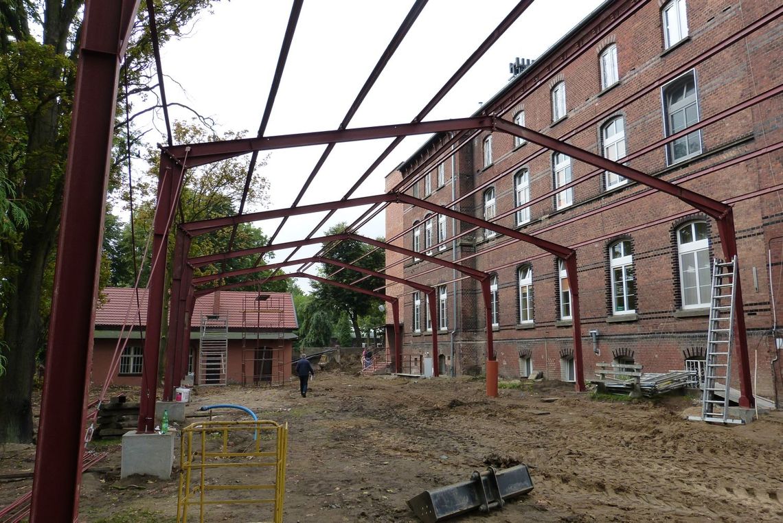 Ruszyły wstępne prace obok szpitala