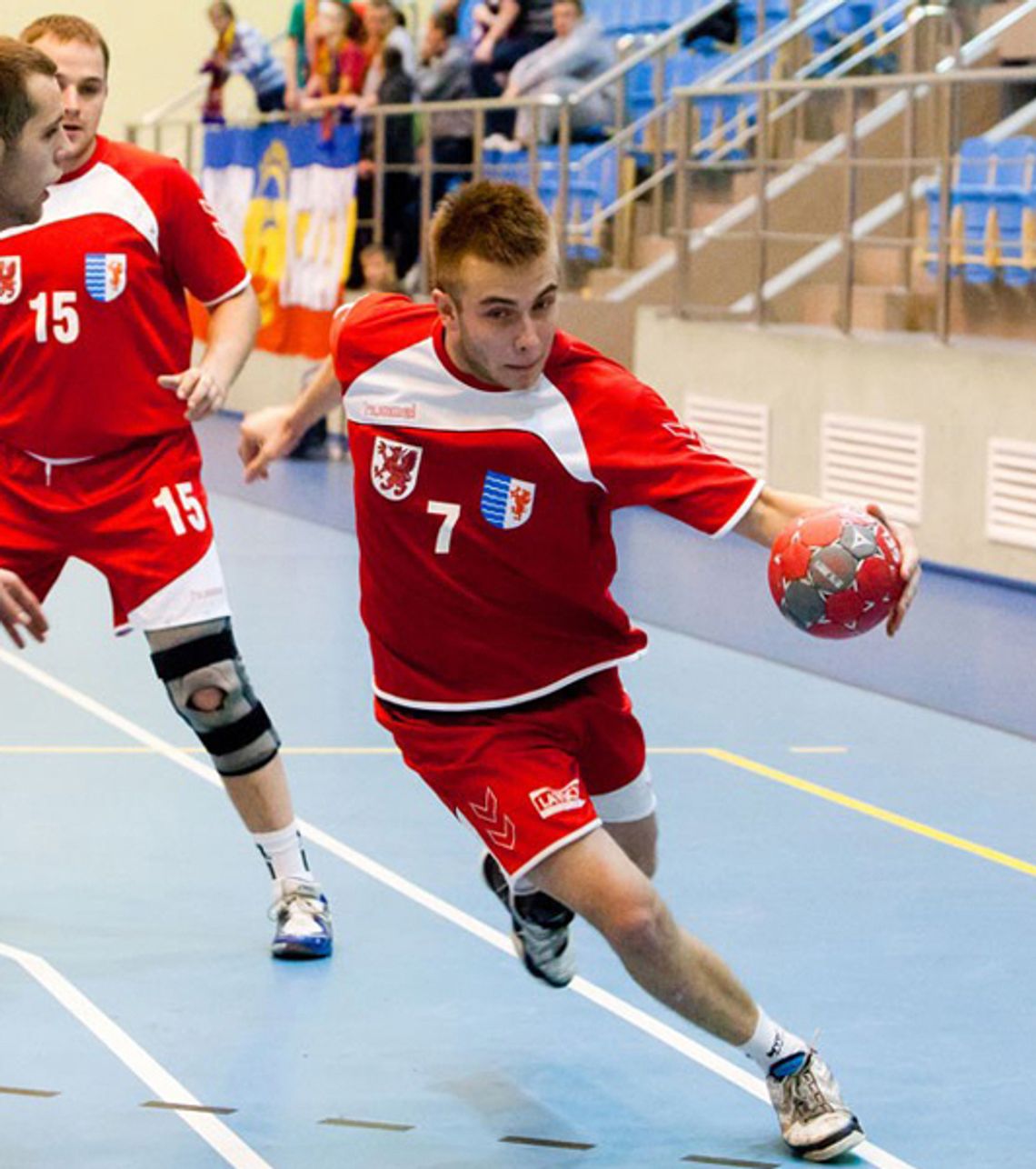 Samborzanie pokazali charakter - na koniec zwycięstwo nad wiceliderem Samborzanie pokazali charakter - na koniec zwycięstwo nad wiceliderem