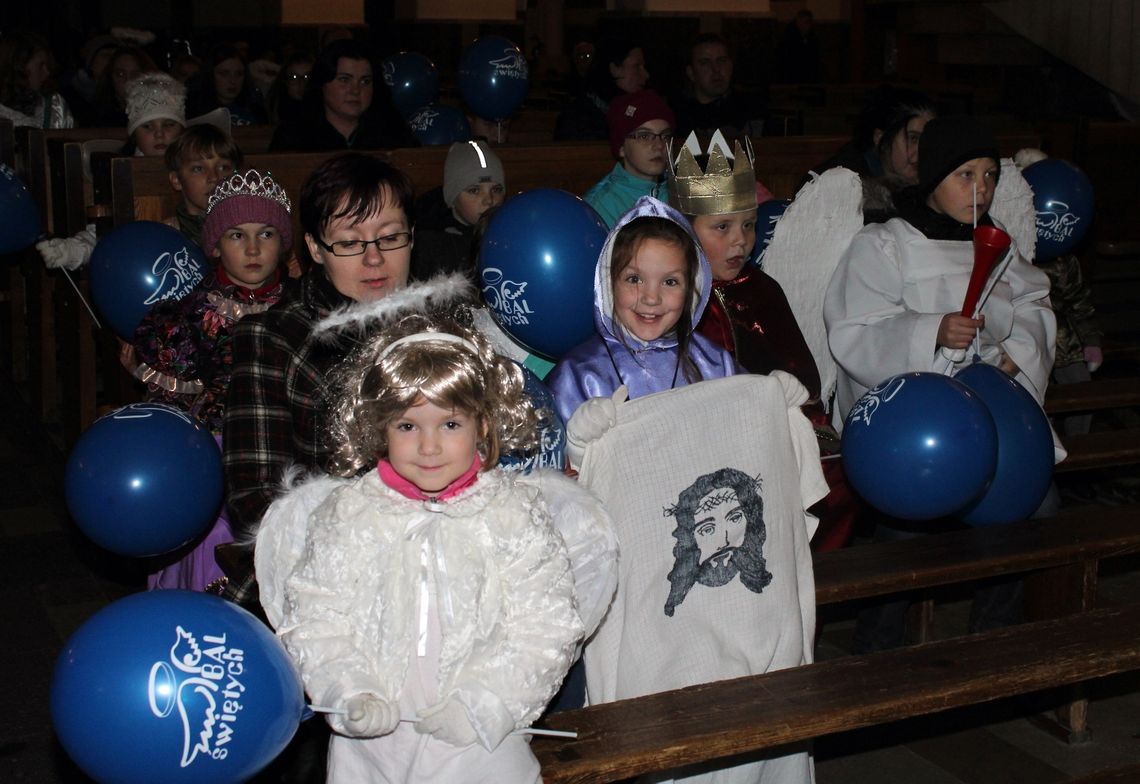 Setki tczewian wzięły udział w Balu Świętych (ZDJĘCIA)