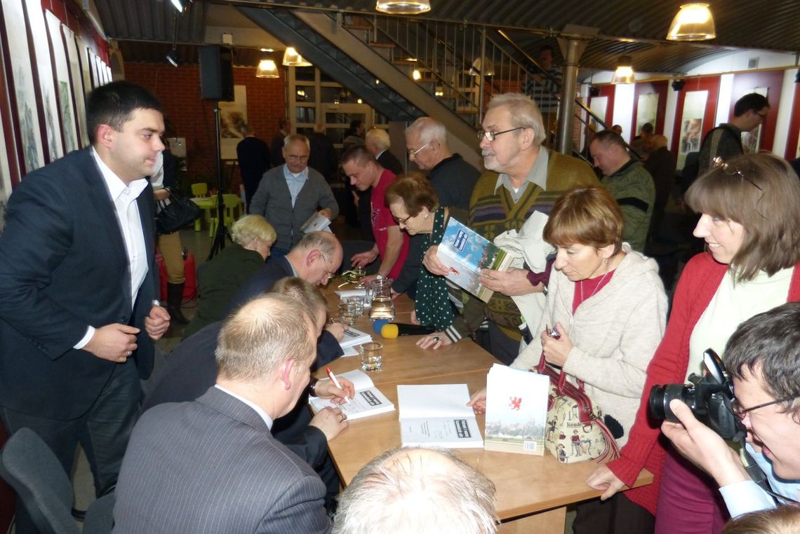 Skąd się wzięły nazwy ulic i osiedli? Skąd się wzięły nazwy ulic i osiedli?