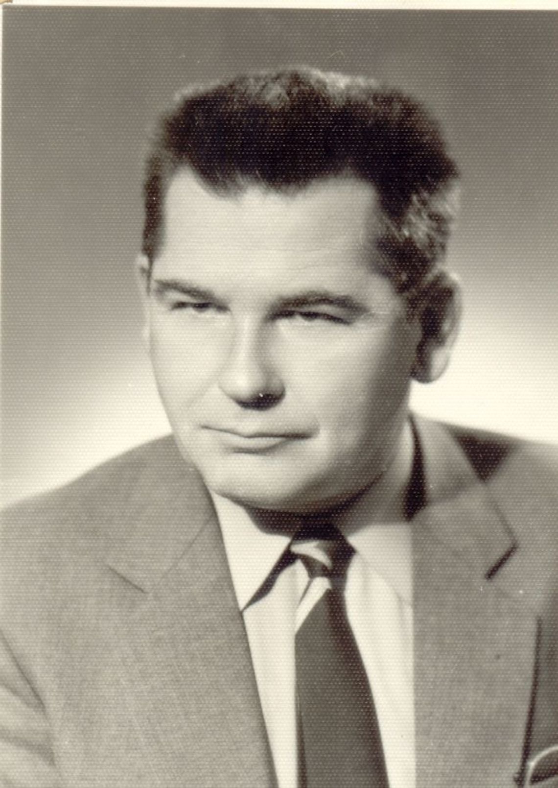 Śladami bezpieki - przewodnik po lokalach kontaktowych SB w Tczewie w 1975 r. Śladami bezpieki - przewodnik po lokalach kontaktowych SB w Tczewie w 1975 r.