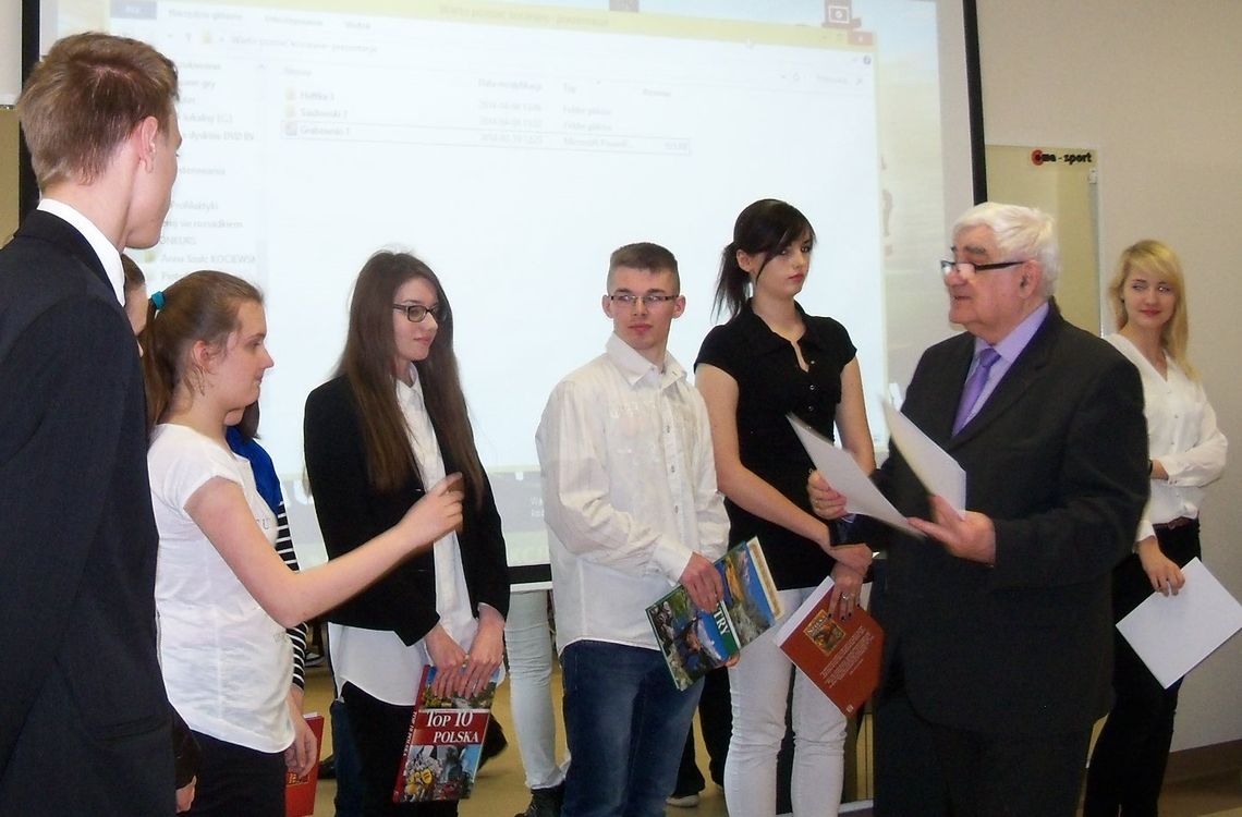 Smaczny finał prezentacji. Konkurs „Warto poznać Kociewie” Smaczny finał prezentacji. Konkurs „Warto poznać Kociewie”