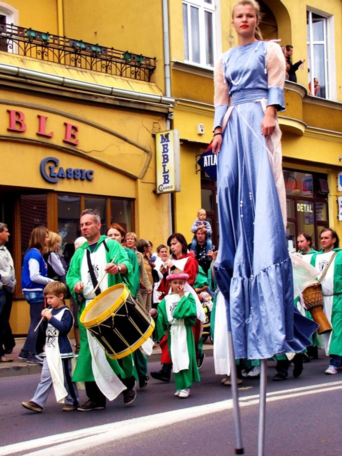 Smak jabłek, smak historii… - XII Jarmark Cysterski za nami Smak jabłek, smak historii… - XII Jarmark Cysterski za nami