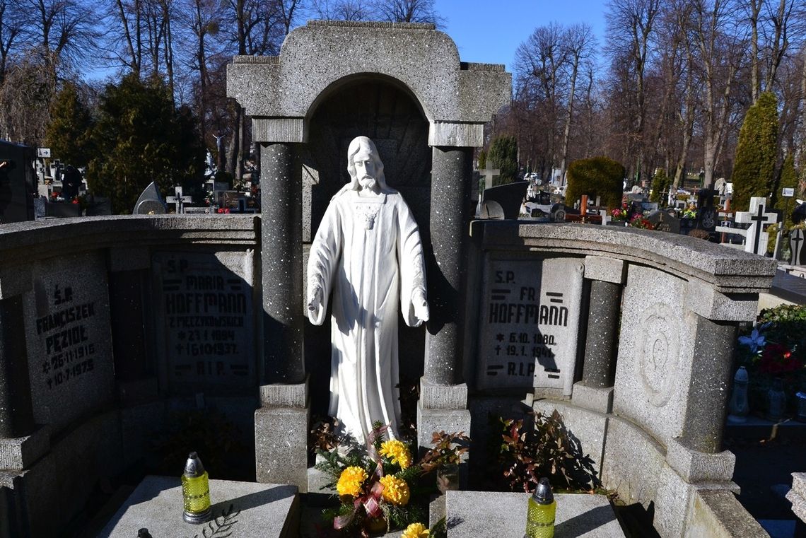 Społecznicy zainicjowali akcję ratowania starych, tczewskich nagrobków Społecznicy zainicjowali akcję ratowania starych, tczewskich nagrobków