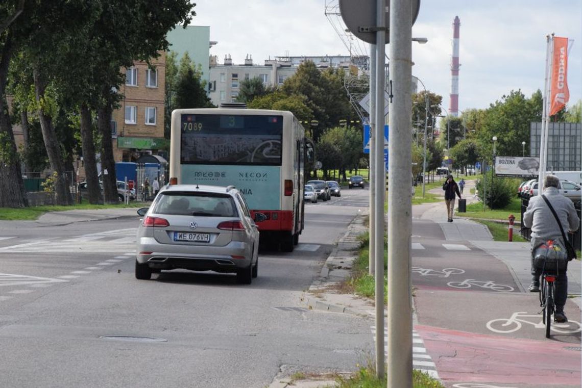 Sprostowanie - Opóźnienia, za mało autobusów i kursy bez klimy! Gryf domaga się 1,6 mln zł od miasta Sprostowanie - Opóźnienia, za mało autobusów i kursy bez klimy! Gryf domaga się 1,6 mln zł od miasta