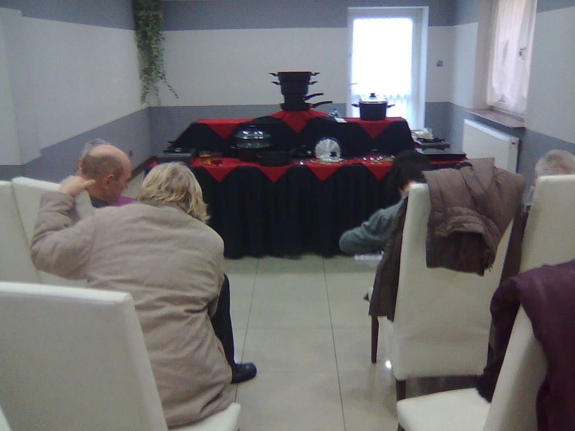 Sprzedawcy garnków ukarani! Prawie 1 mln zł kary Sprzedawcy garnków ukarani! Prawie 1 mln zł kary