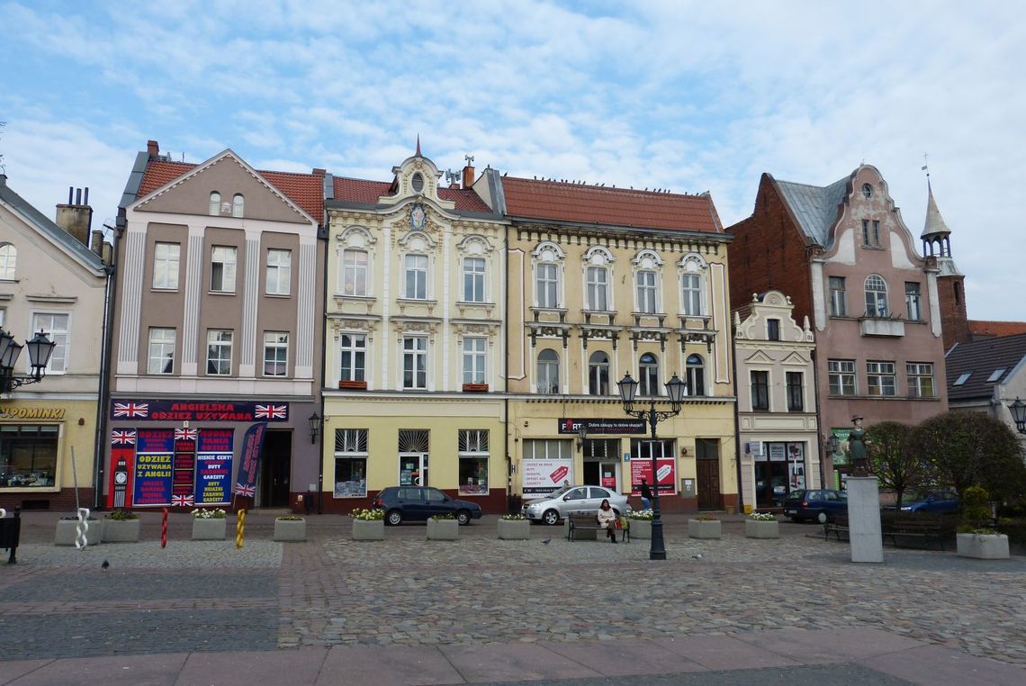 Stare Miasto bez czy z autami? Czego boją się kupcy? Stare Miasto bez czy z autami? Czego boją się kupcy?