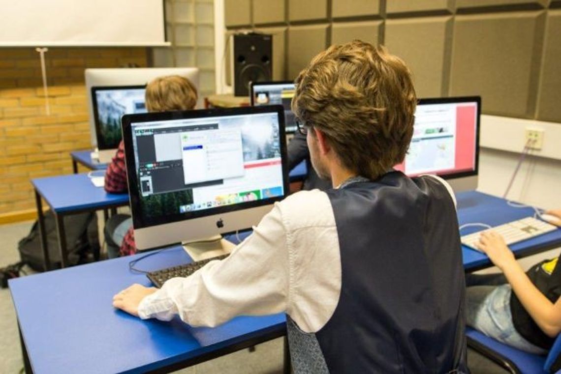 Studia IT szansą na wysokie zarobki (art. spons.)