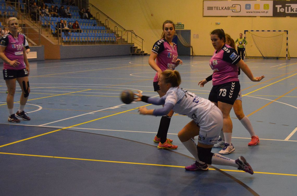 Szósta porażka samborzanek