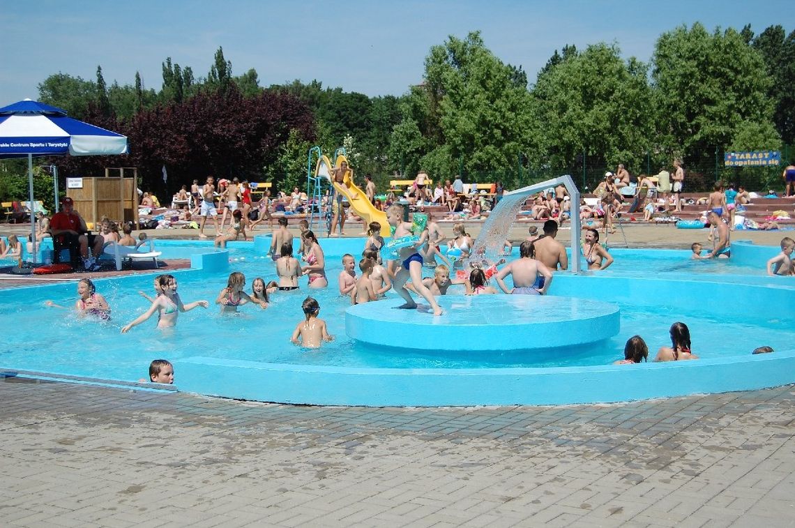 Tczewskie Centrum Sportu i Rekreacji zaprasza na odkryte baseny oraz zajęcia fitness