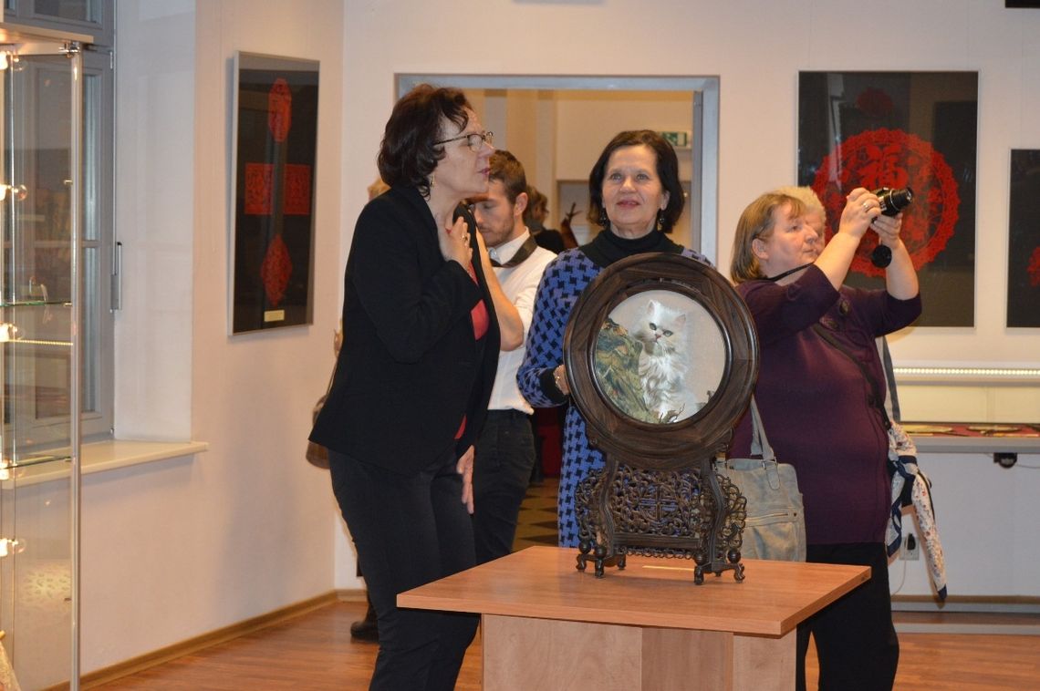 To trzeba zobaczyć - w Fabryce Sztuk chińskie rękodzieło na niezwykłym poziomie To trzeba zobaczyć - w Fabryce Sztuk chińskie rękodzieło na niezwykłym poziomie