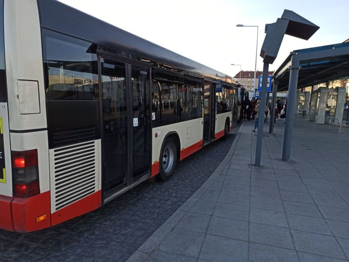 Utrudnienia w komunikacji miejskiej w czasie przemarszów Orszaków Trzech Króli Utrudnienia w komunikacji miejskiej w czasie przemarszów Orszaków Trzech Króli
