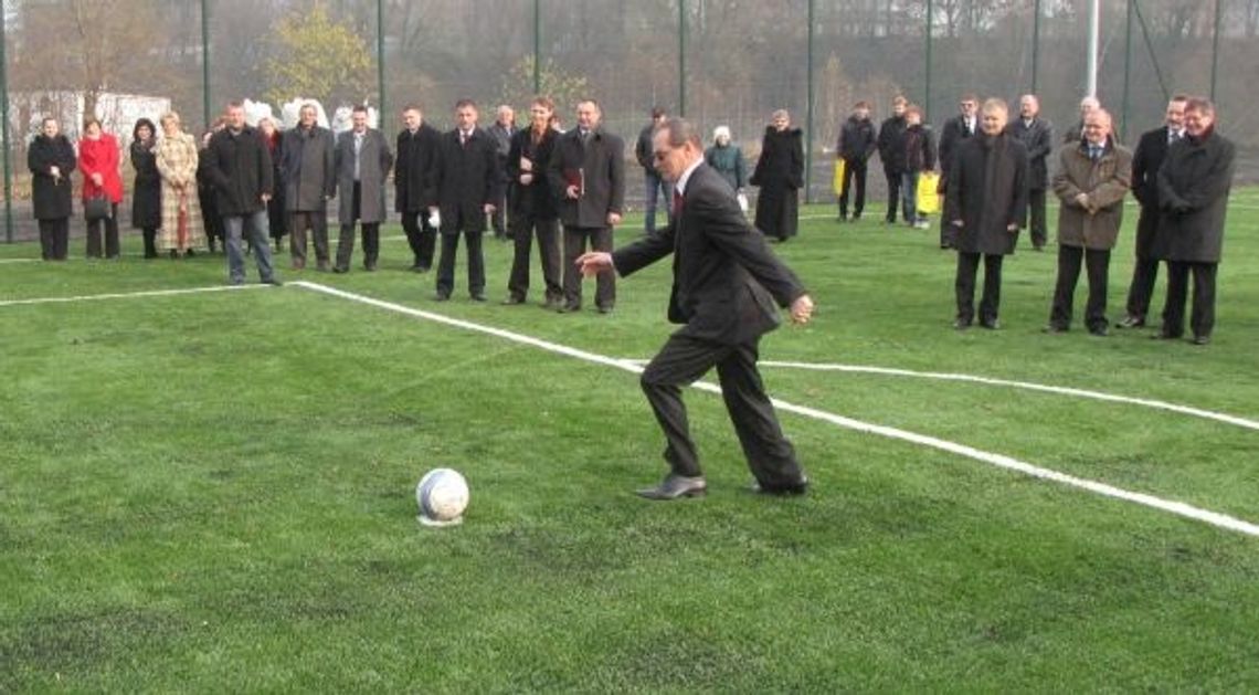 VIP-y grają na Orlikach VIP-y grają na Orlikach