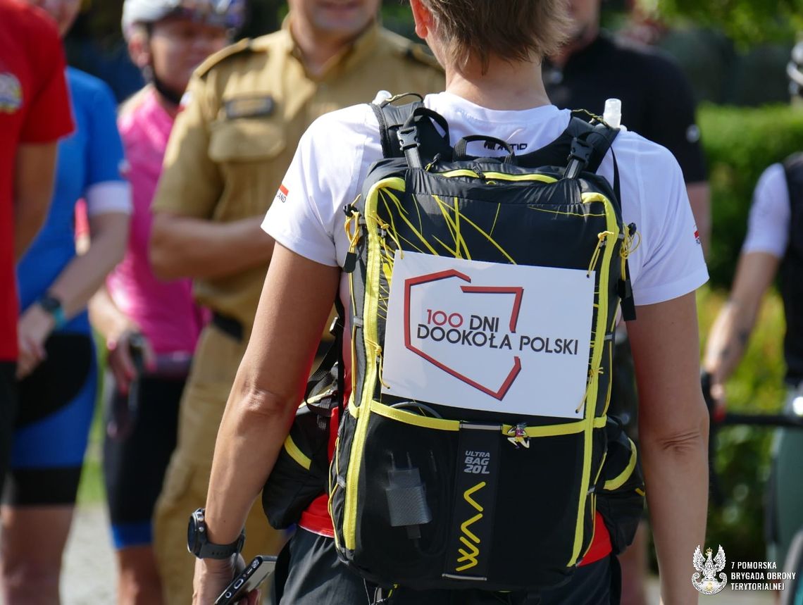 W niedzielę, 1 czerwca, z Kwidzyna w długą podróż ruszyła Karolina Napiórkowska. Sportsmenka i biegaczka, ruszyła w trasę dookoła Polski