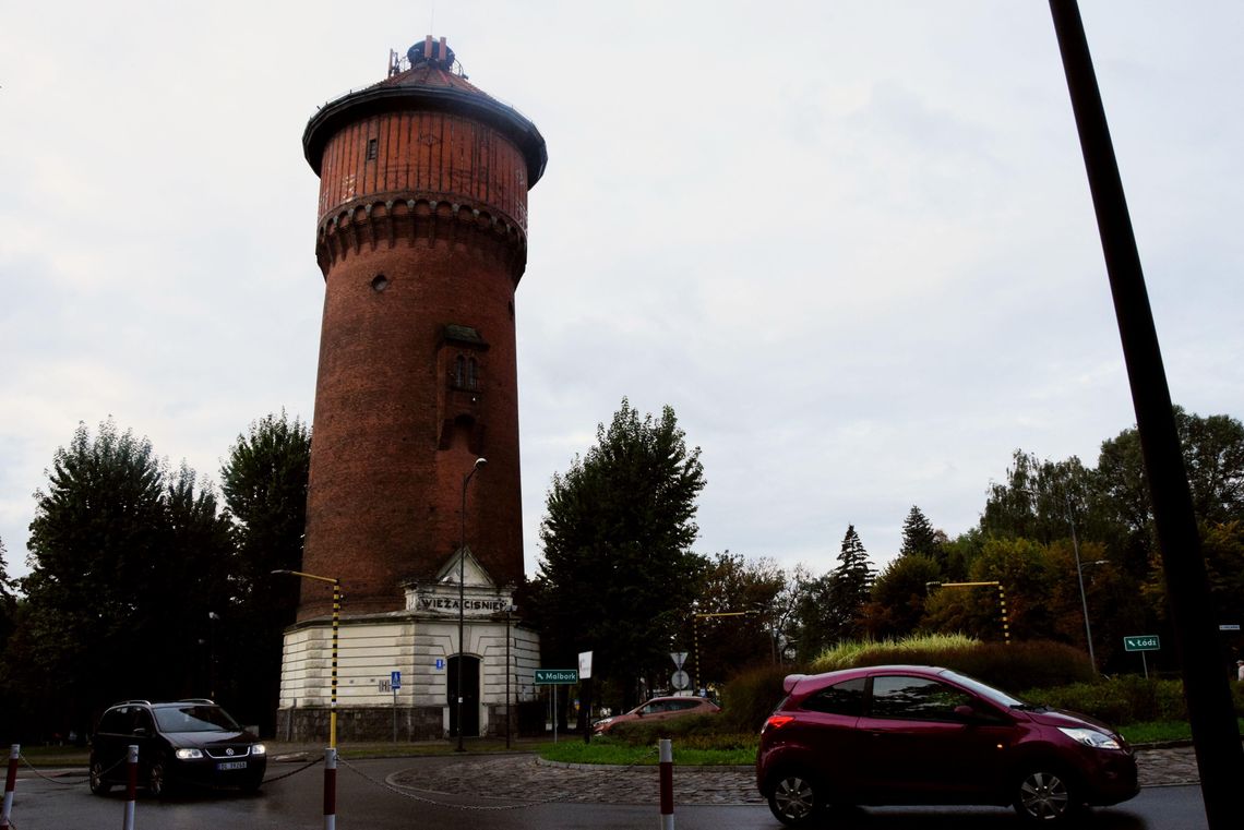 Ważą się losy wieży ciśnień! Pomysły na wykorzystanie cennego zabytku