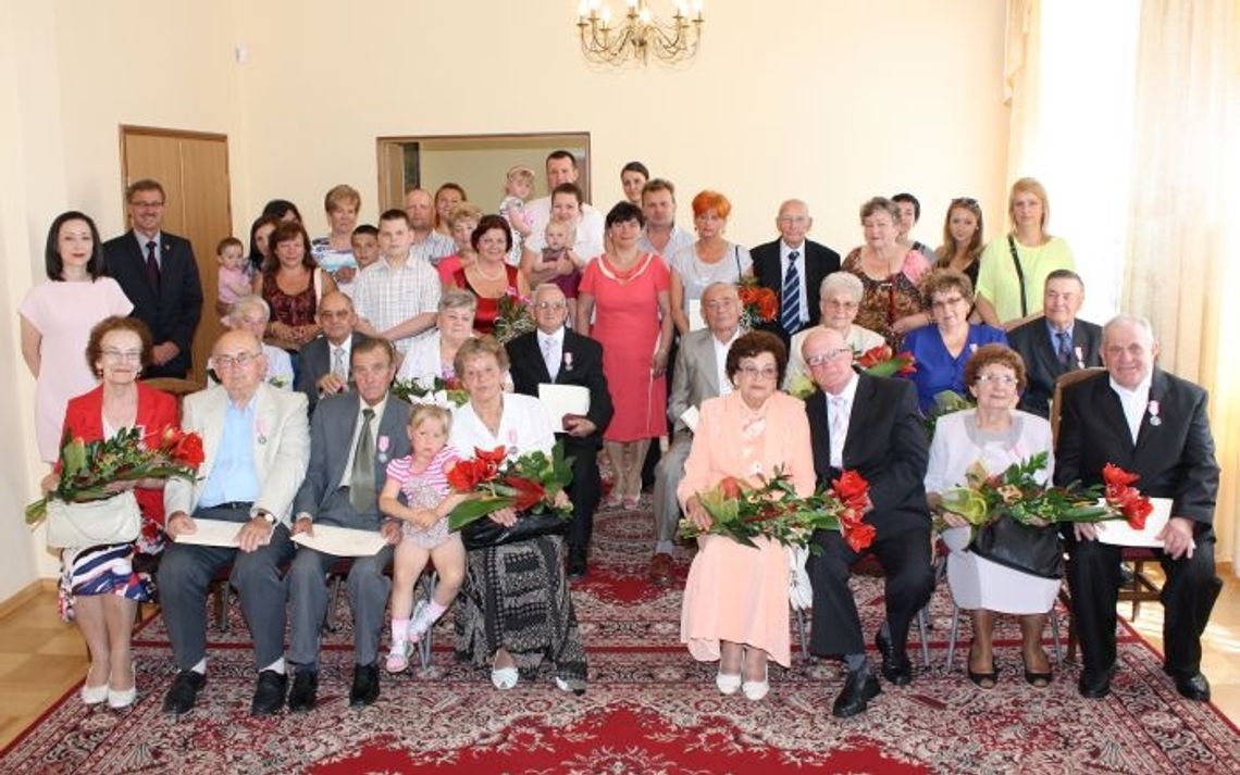 Weselni jubilaci w Urzędzie Stanu Cywilnego Weselni jubilaci w Urzędzie Stanu Cywilnego