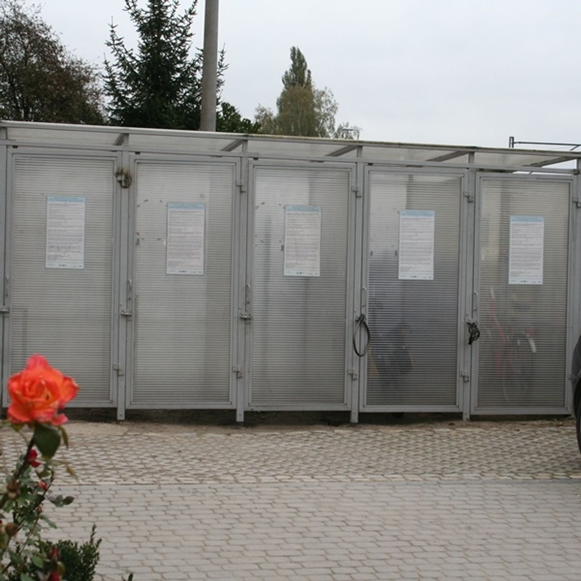 Wiaty rowerowe zmienią miejsce, bo... źle je użytkowano Wiaty rowerowe zmienią miejsce, bo... źle je użytkowano