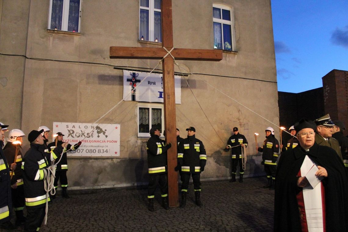 Wielkopiątkowa Droga Krzyżowa za nami. Setki tczewian wzięły udział w procesji Wielkopiątkowa Droga Krzyżowa za nami. Setki tczewian wzięły udział w procesji