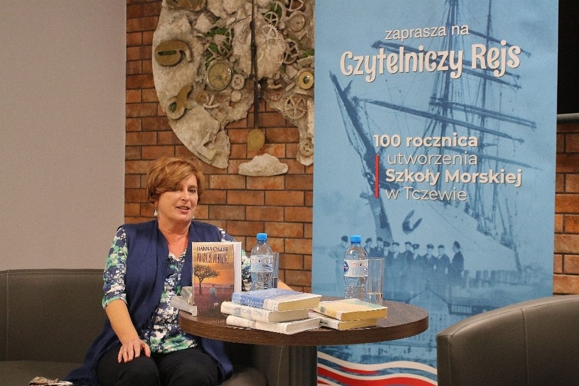 Wirtualne spotkanie z Hanną Cygler w tczewskiej bibliotece