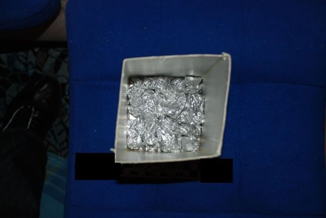 Wpadł z 3 kg marihuany - narkotyki o wartości 100 tys. zł zapakowane w folię