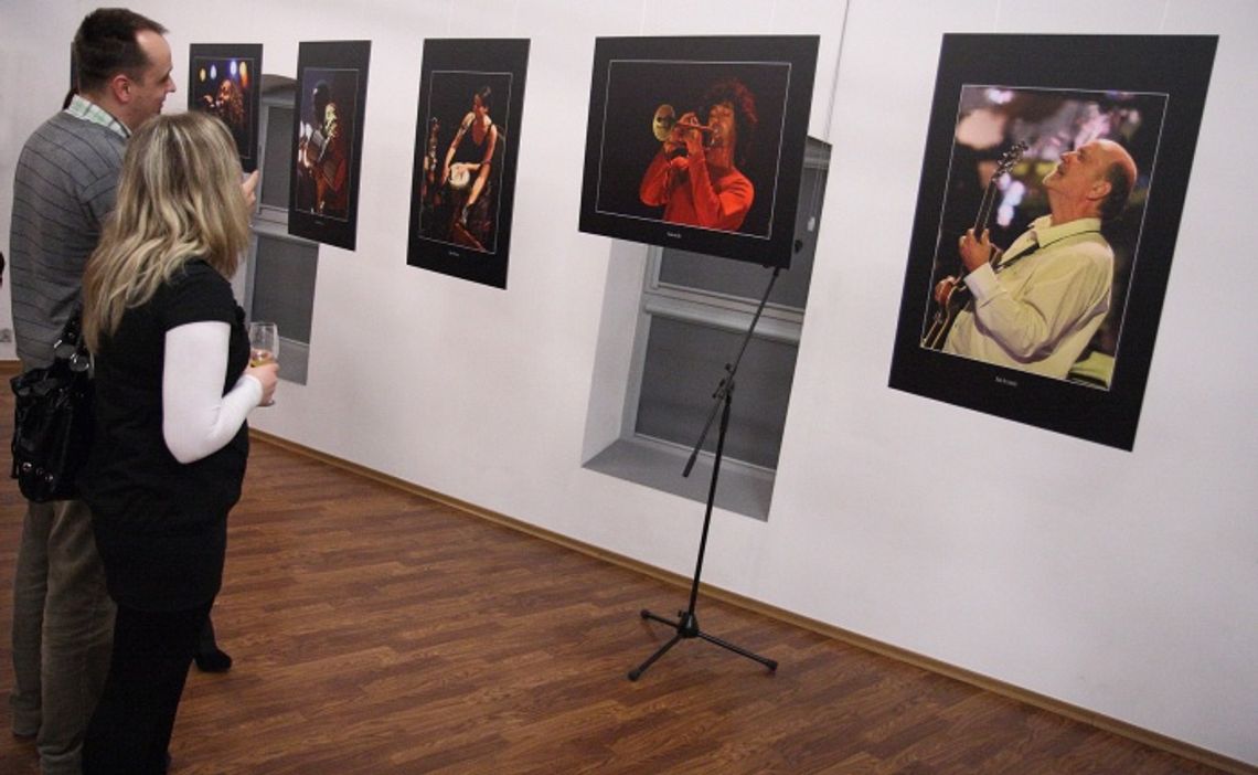 Wystawa zdjęć koncertowych „Photo unplugged - muzyka w obrazkach” Wystawa zdjęć koncertowych „Photo unplugged - muzyka w obrazkach”