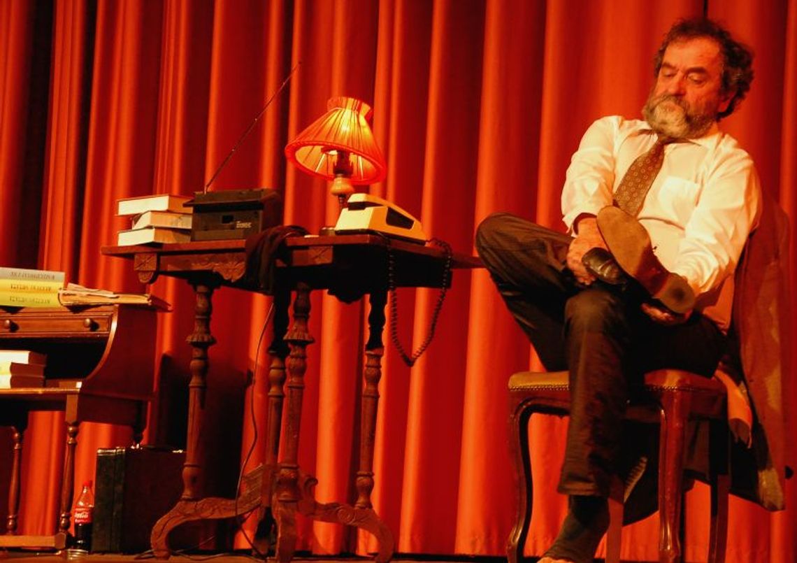 Wyznania starego belfra czyli jak zawrócić w głowie Helenie? Wyznania starego belfra czyli jak zawrócić w głowie Helenie?