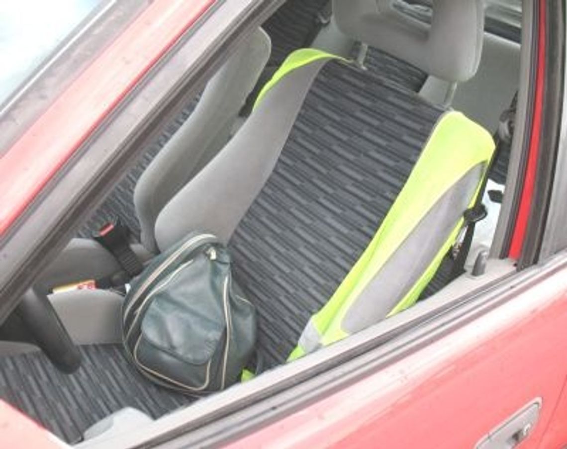 Wzrost liczby włamań do samochodów - będzie więcej nocnych patroli