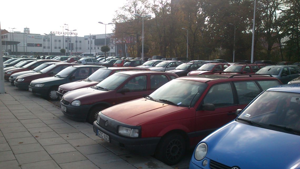 Z parkingu na zakupy czy… na pociąg?